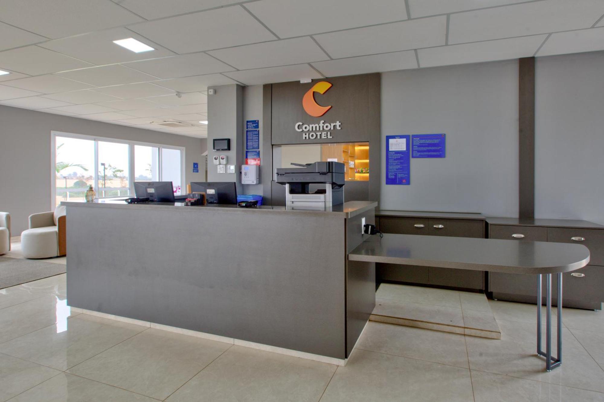 Comfort Hotel Serra Da Canastra São João Batista do Glória Zewnętrze zdjęcie